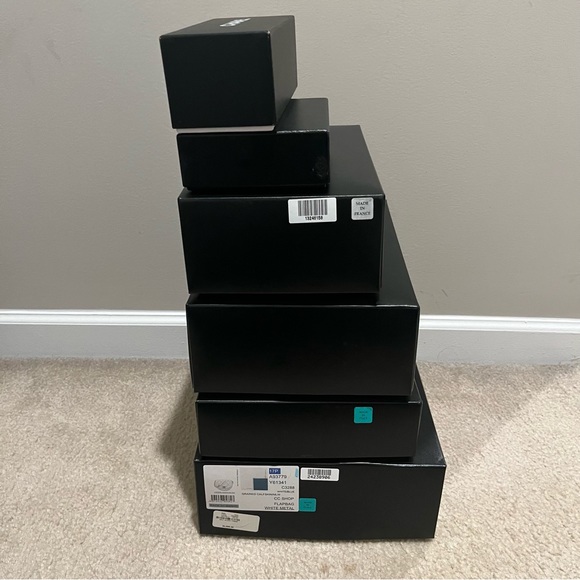 6 Chanel boxes for bag and accessories - Picture 1 of 3